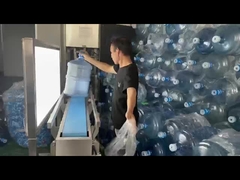 linea di riempimento per la produzione di acqua